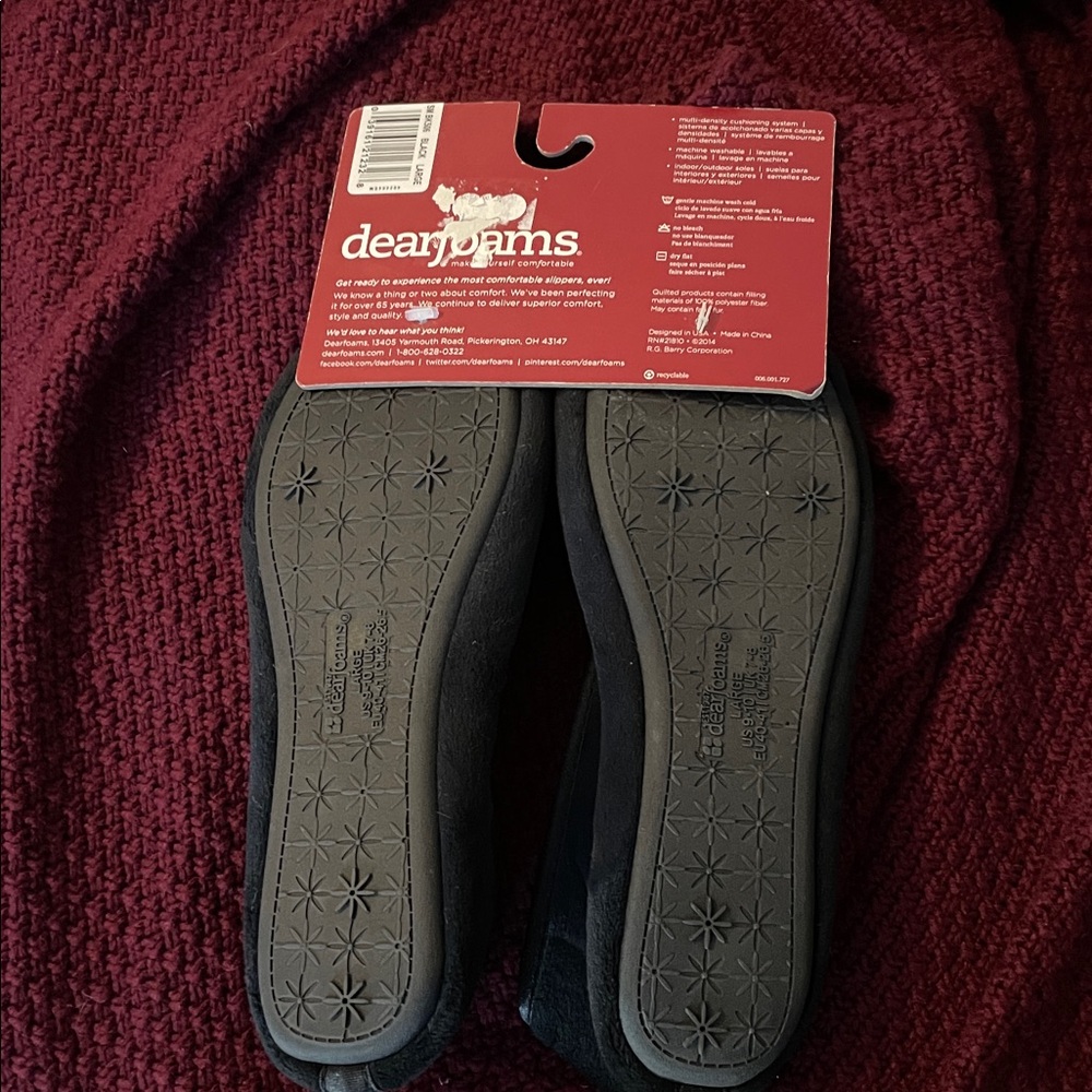 Slippers NWT - Picture 2 of 2